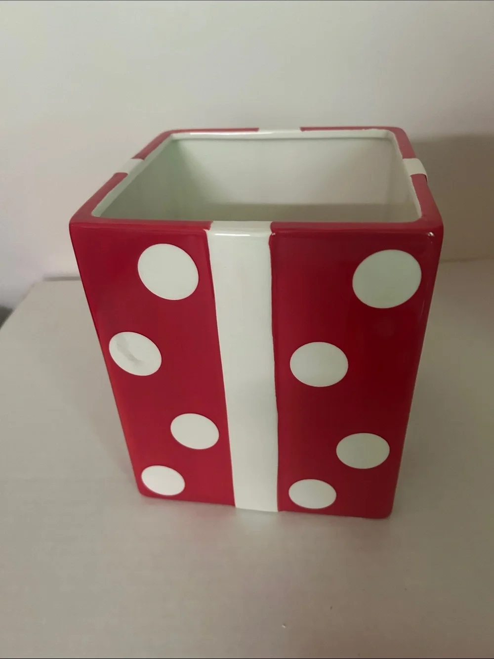 Scof Red and White Polka Dot Ceramic Gift Box with Bow